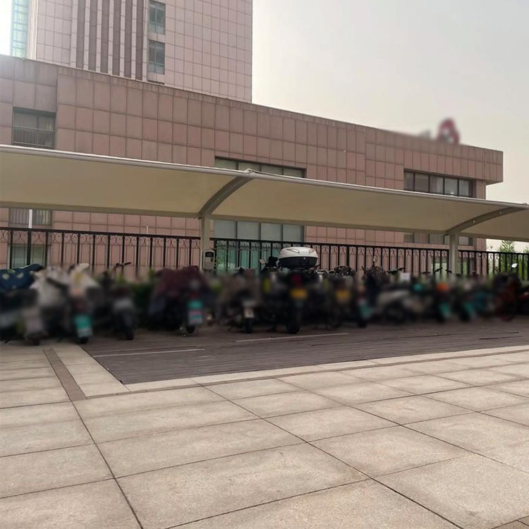 塔什库尔干塔吉克膜结构电动车棚