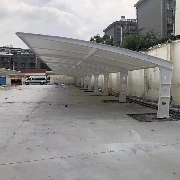 塔什库尔干塔吉克膜结构汽车棚