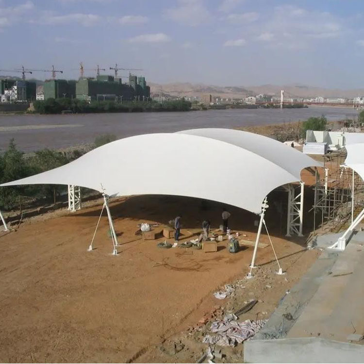 塔什库尔干塔吉克膜结构汽车棚
